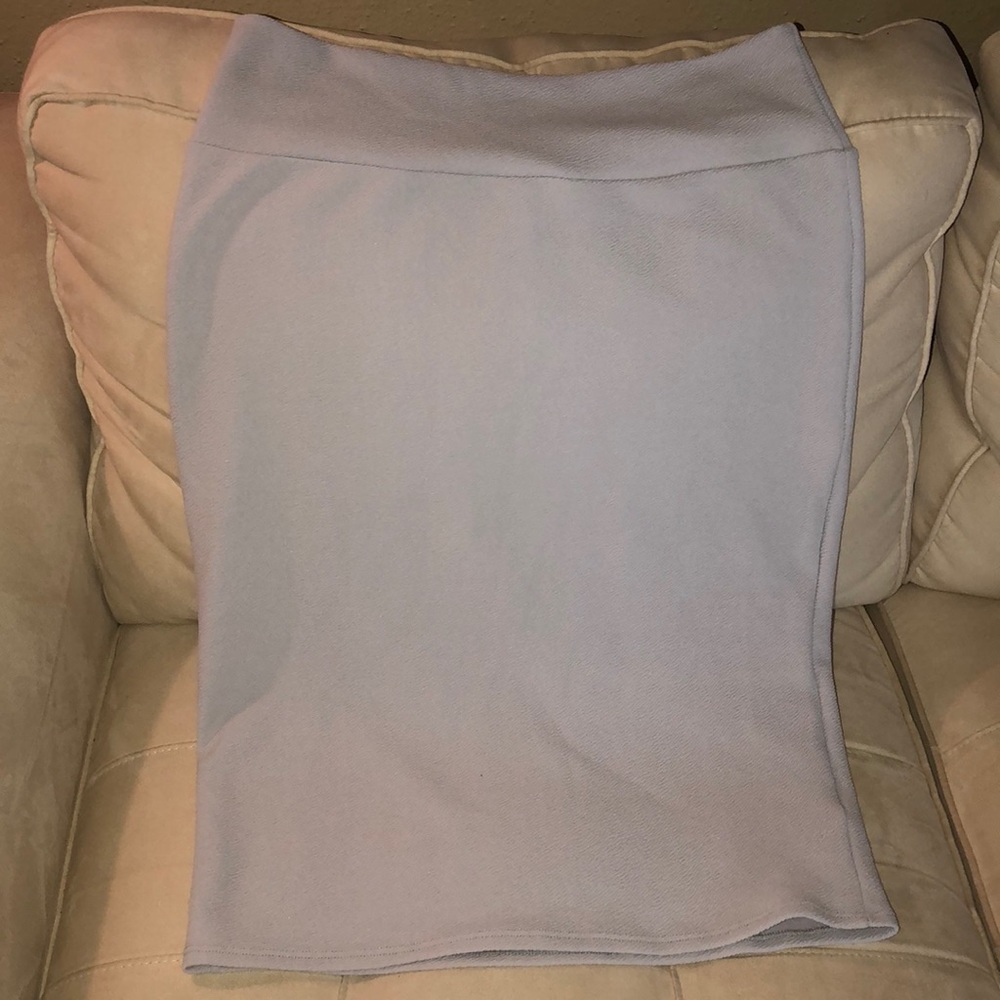 LulaRoe light grey Cassie